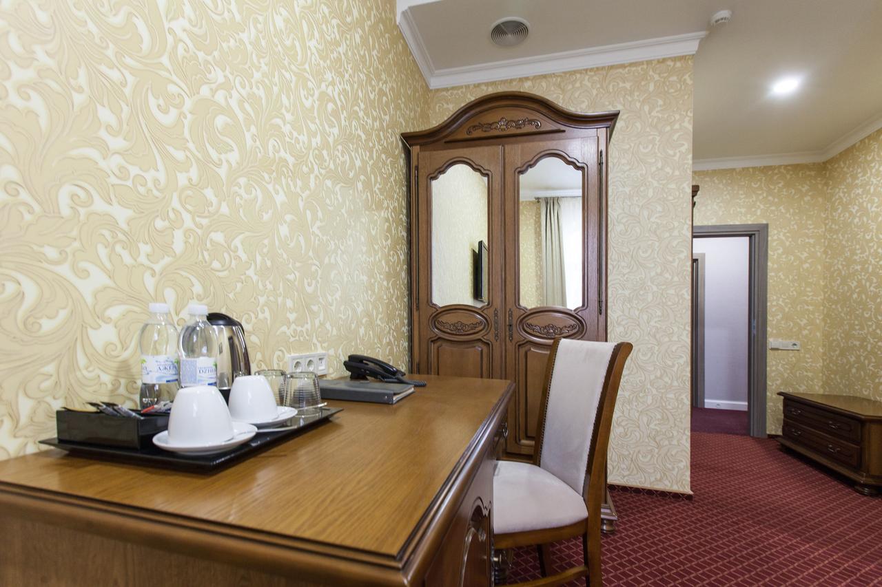 West Park Hotel Sofiivska Borshchahivka Luaran gambar