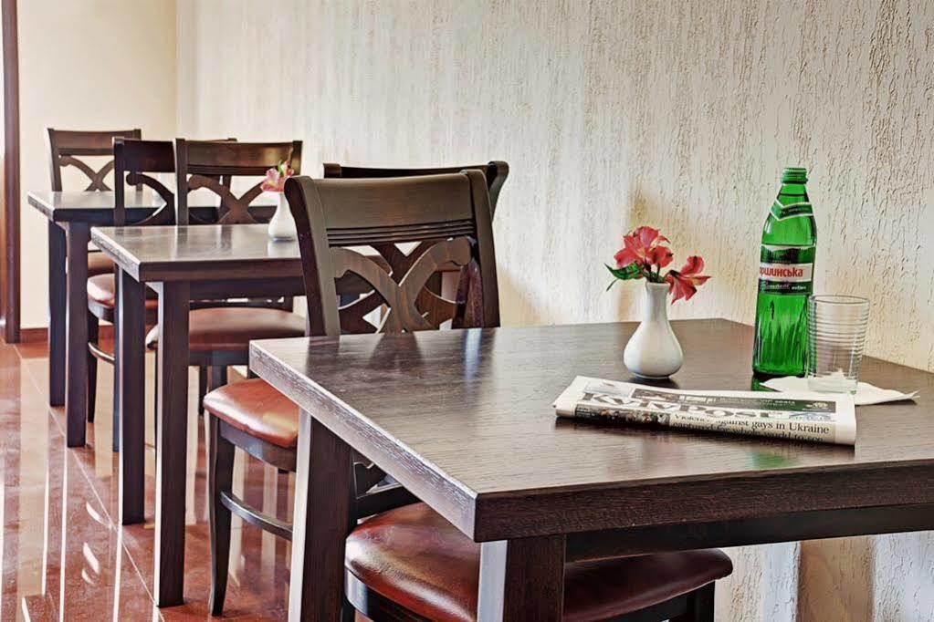 West Park Hotel Sofiivska Borshchahivka Luaran gambar