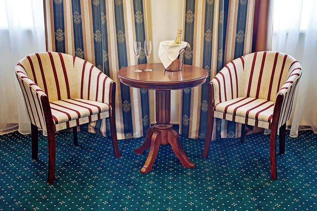 West Park Hotel Sofiivska Borshchahivka Luaran gambar